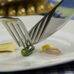 Вчені попередили про небезпеку розжовування вітамінів