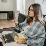 Не лише калорії: які емоції змушують нас набирати вагу?