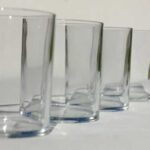 Слушні і перевірені поради, які допоможуть повернути склянкам блиск