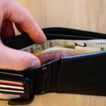 Хто в гаманці сидить? 3 знаки Зодіаку, які дуже обережно поводяться з…