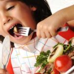 Топ-5 найкорисніших продуктів для дитини