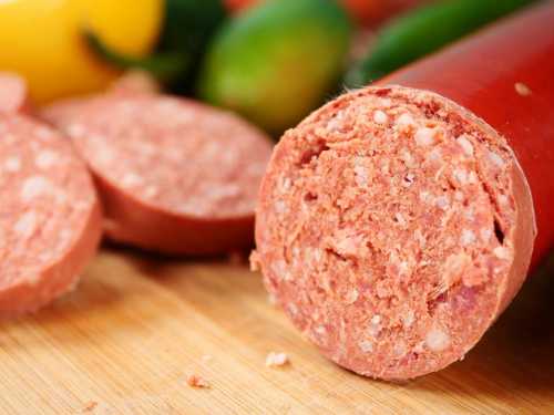 Ознаки, що допоможуть вибрати якісний продукт: ковбасний гід для уважного покупця