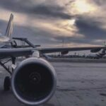 Звідки в салоні літака береться повітря під час польоту? Розбираємось