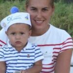 Няня чи бабуся: радять зіркові мами