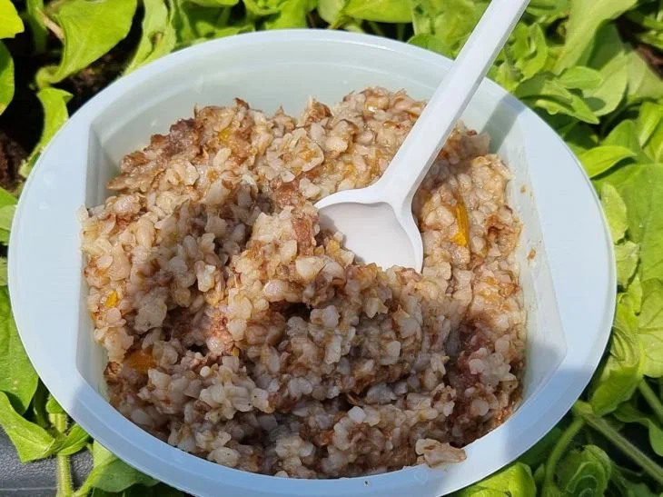 З якими продуктами не можна їсти гречку: каша стає шкідливою – настав час запам'ятати