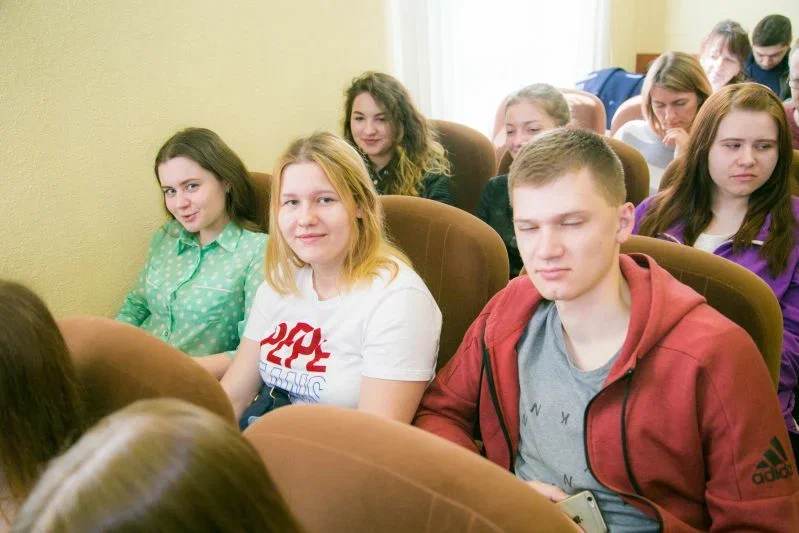 Розмова до душі: як змусити підлітка вас почути