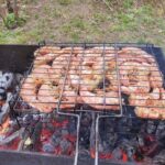 Ваш гриль буде як новий: хитрість із фольгою та сіллю, про яку…