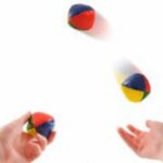 З чого почати, щоб навчитися добре жонглювати?