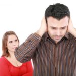 Чому чоловікам важко спілкуватися із жінками?