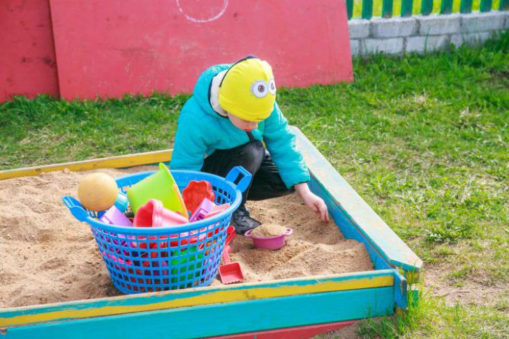 Що втратили сучасні діти, втративши дворову культуру: навички, які не замінити гуртками та гаджетами