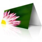 Бажаю щастя… Чи щирі наші побажання у листівці?