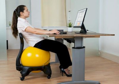 Чому шкідливо багато сидіти?