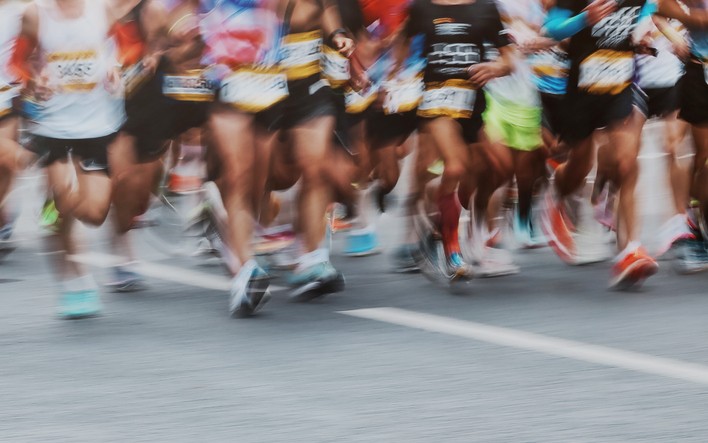 Прихована небезпека марафонського бігу: як підготуватися та уникнути травм