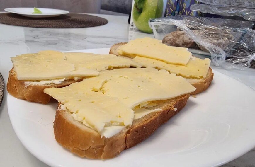 Правило бутерброда: які ковбасні вироби несумісні для вашого здоров’я