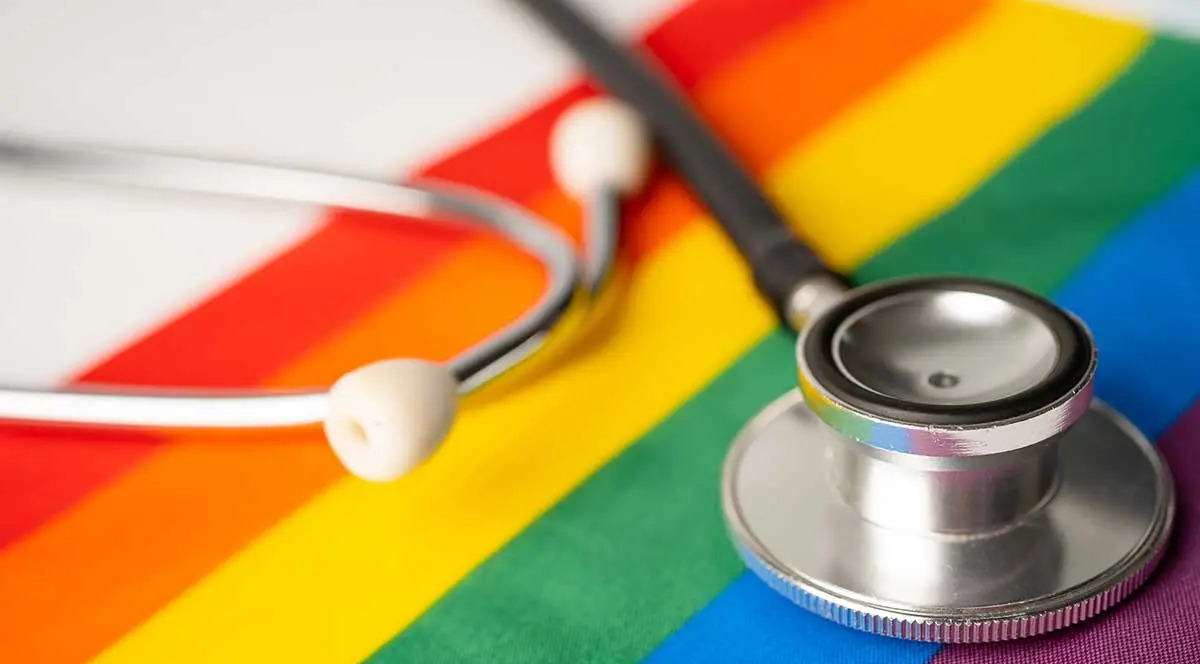 Українські інвестори запустили першу в Європі цифрову клініку для ЛГБТ+ спільноти 2