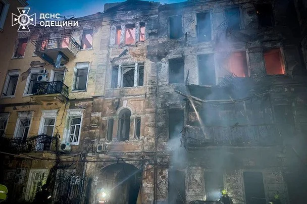 Удар по автобусу на Одещині: 12 дітей серед постраждалих 6 / © ДСНС