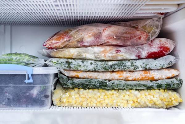 15 продуктів, які не варто заморожувати