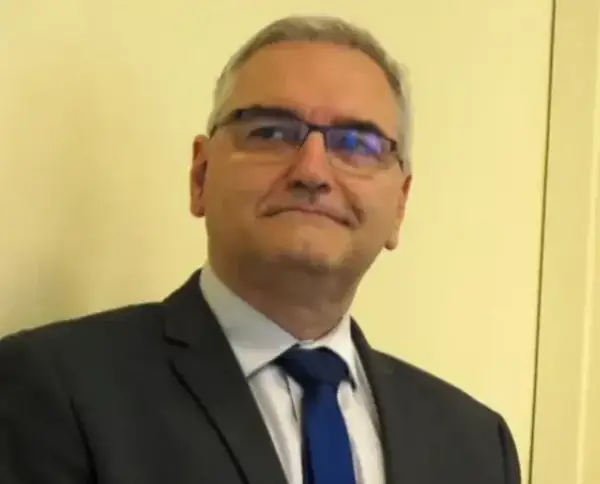 Чиновник маніпулював жінками під час співбесід: свідчення жертв 6