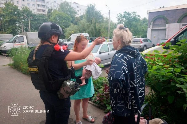Удар по автобусу на Одещині: 12 дітей серед постраждалих 7 / © ДСНС