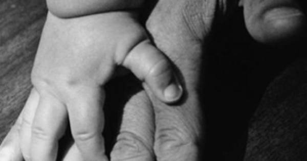 Чотири уроки від психіатра: як батькові стати справжньою опорою для дитини