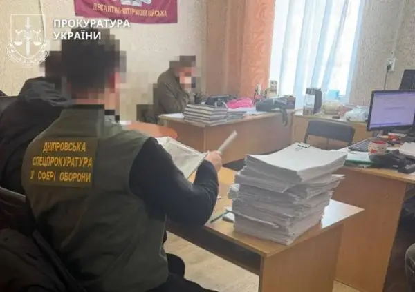 Від служби до мільйонних статків: як офіцер ДШВ заробив на розкішному житті 14 Від служби до мільйонних статків: як офіцер ДШВ заробив на розкішному житті 14