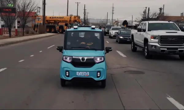 Українець вражений "найдешевшим авто у світі" з Китаю 4