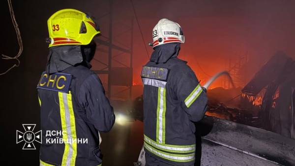 Київщина майже добу під повітряною тривогою