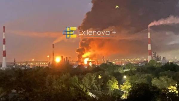 Українські дрони вразили НПЗ у Самарі та Уфі на відстані до 1300 км