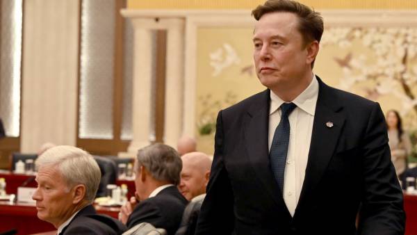 Маск заборонив використовувати Starlink для ударів по Росії.