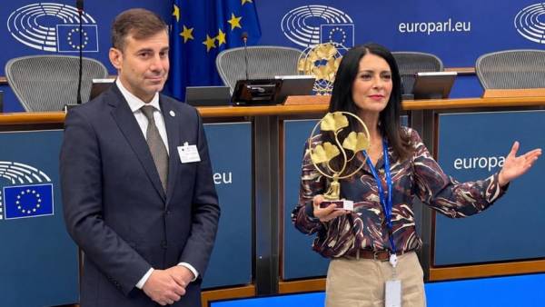 Віцепрезидентка Європарламенту припинила голодування після угод щодо Олешок